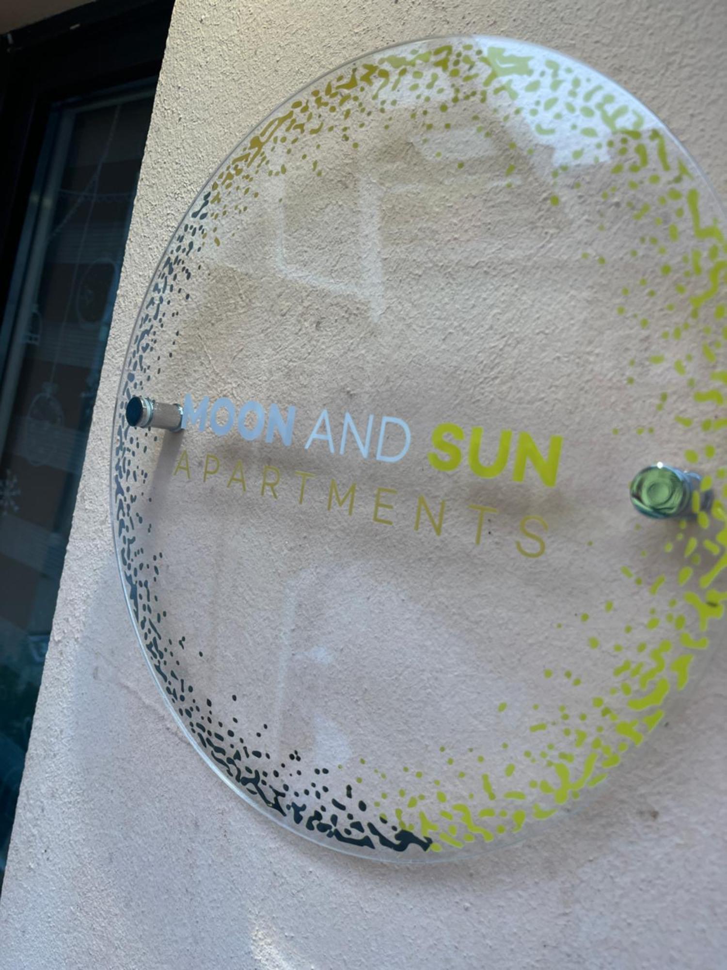 Moon And Sun Apartments シビウ エクステリア 写真